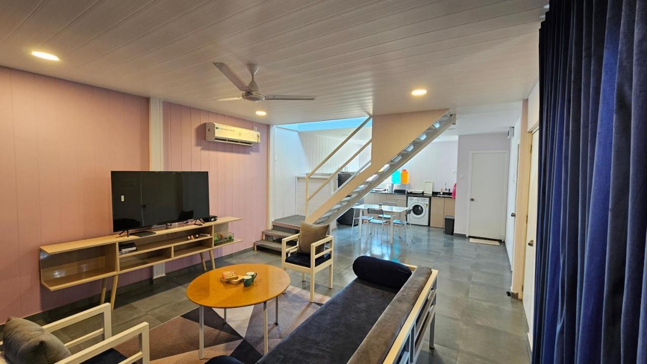 White Lotus Villa Πούνε Εξωτερικό φωτογραφία