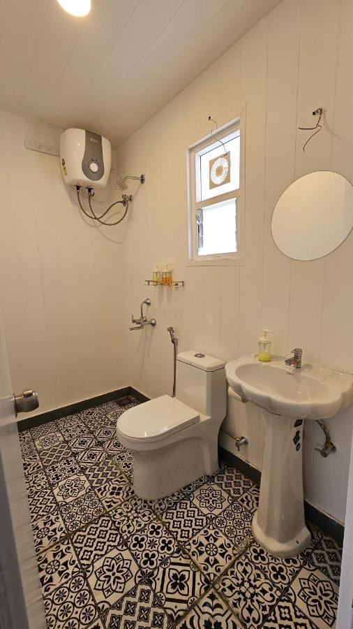 White Lotus Villa Πούνε Εξωτερικό φωτογραφία